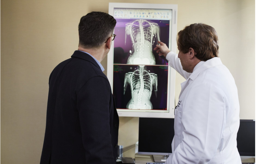 chẩn đoán đau khớp ngón tay